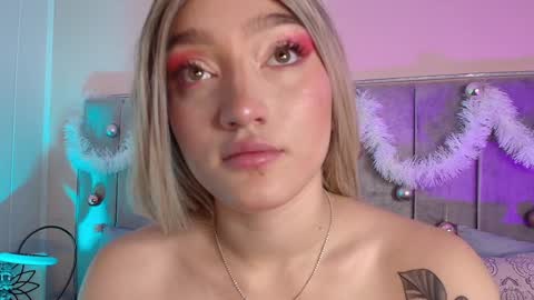 Gia online show from 12.21.24