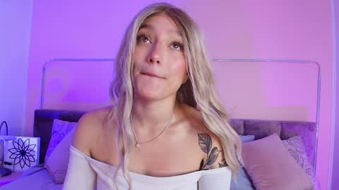 Gia online show from 01.23.25