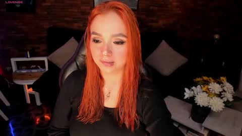 Gia  online show from 10.26.25