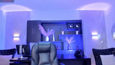 Gia Ferrera online show from 01.16.26