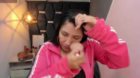 G I A  FOX online show from 09.23.25