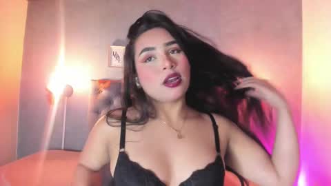 Snapshot of giannaslimjb chatting on 10.03.25 giannaslimjb online show from 10.03.25