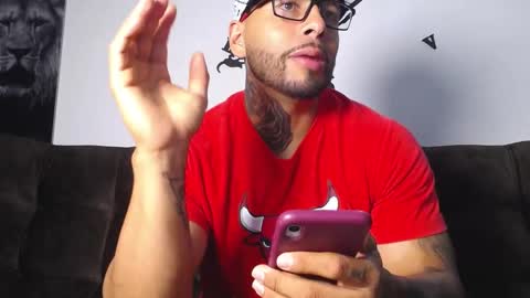 Snapshot of gianni_donato95 chatting on 09.30.25 Dilan online show from 09.30.25