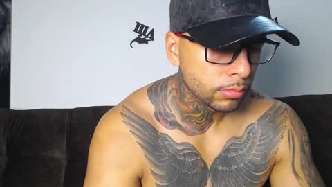 Snapshot of gianni_donato95 chatting on 10.02.25 Dilan online show from 10.02.25