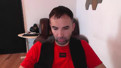 Snapshot of gianni_lion chatting on 10.14.25 Gianni online show from 10.14.25