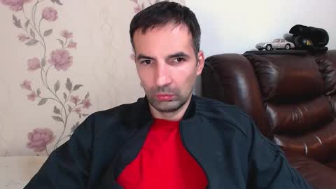 Snapshot of gianni_lion chatting on 11.03.25 Gianni online show from 11.03.25