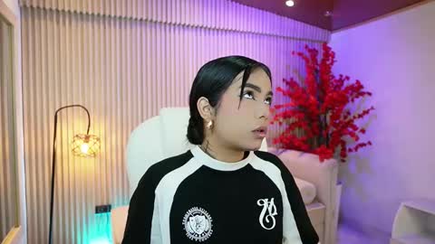 Snapshot of gianovak chatting on 10.07.25 gianovak online show from 10.07.25