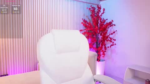 Snapshot of gianovak chatting on 10.18.25 gianovak online show from 10.18.25