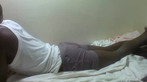 Snapshot of giant_couple chatting on 02.06.26 giant_couple online show from 02.06.26