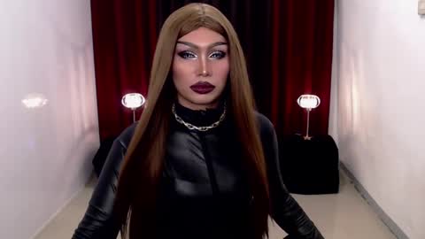 Gia X online show from 12.13.24