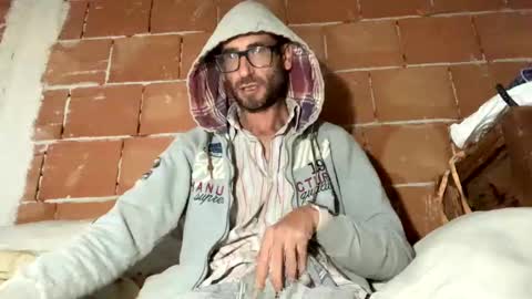 Snapshot of gicobest chatting on 12.03.24 Corrado online show from 12.03.24