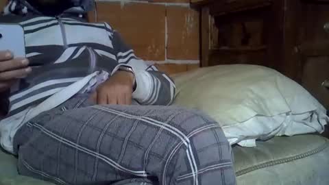 Snapshot of gicobest chatting on 12.01.25 Corrado online show from 12.01.25