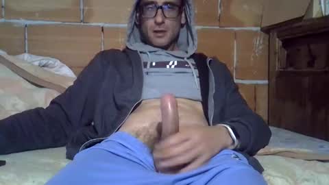 Snapshot of gicobest chatting on 02.28.26 Corrado online show from 02.28.26