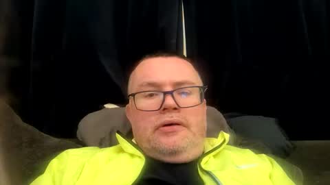 Snapshot of giddyup2222222 chatting on 02.16.26 giddyup2222222 online show from 02.16.26