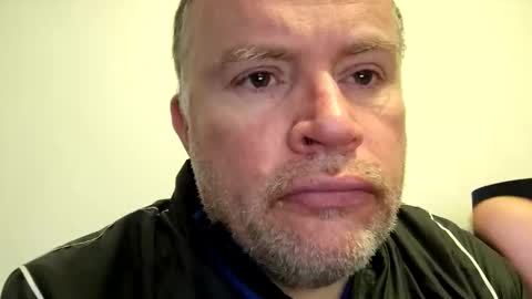 Snapshot of giddyup2222222 chatting on 03.18.26 giddyup2222222 online show from 03.18.26