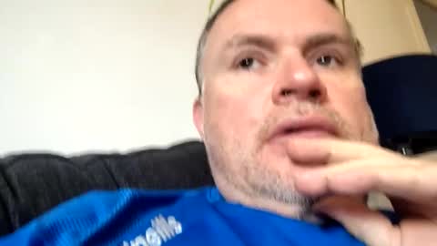 Snapshot of giddyup2222222 chatting on 03.23.26 giddyup2222222 online show from 03.23.26