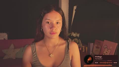 Snapshot of gigifontaine_ chatting on 10.14.25 Gigi independet model P online show from 10.14.25