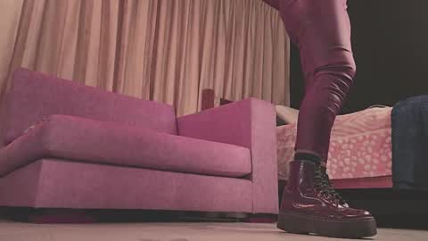 Snapshot of gigifontaine_ chatting on 11.27.25 Gigi independet model P online show from 11.27.25