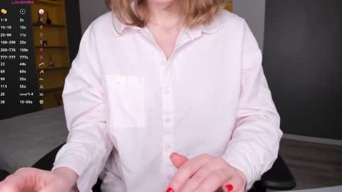 gigihadd online show from 04.03.26