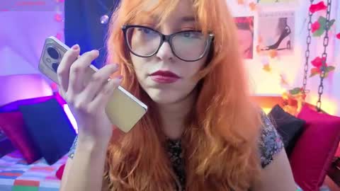 gigimooon online show from 06.07.26