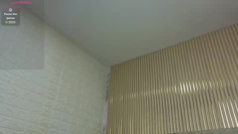 gigirose_ online show from 11.02.25