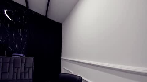 giiadior online show from 09.13.25
