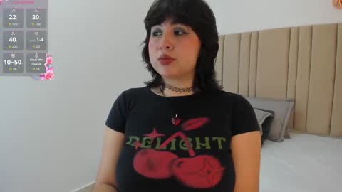 giiiia_ online show from 09.14.25