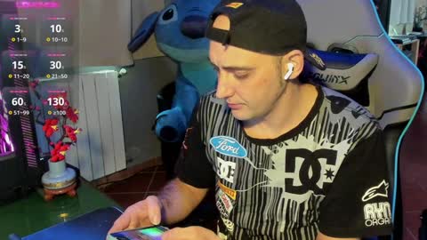 Snapshot of gil_gamesh90 chatting on 01.25.25 Mirko online show from 01.25.25