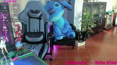 Snapshot of gil_gamesh90 chatting on 02.10.25 Mirko online show from 02.10.25