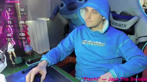 Snapshot of gil_gamesh90 chatting on 02.14.25 Mirko online show from 02.14.25