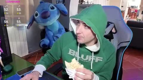 Snapshot of gil_gamesh90 chatting on 02.25.25 Mirko online show from 02.25.25