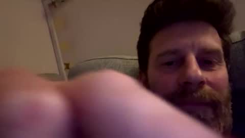 Snapshot of gilbertinio chatting on 03.01.26 Gilbert online show from 03.01.26