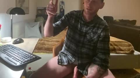 Snapshot of gilbertlachsmann chatting on 01.13.25 Sebastian online show from 01.13.25