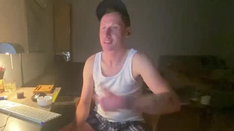 Snapshot of gilbertlachsmann chatting on 02.05.25 Sebastian online show from 02.05.25