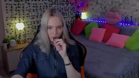 Gina online show from 05.10.26