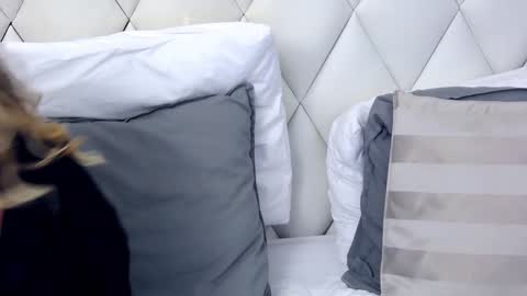 Gina online show from 12.24.24