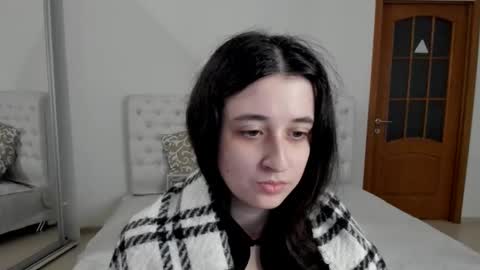 Kate online show from 12.03.24