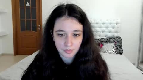 Kate online show from 10.25.25