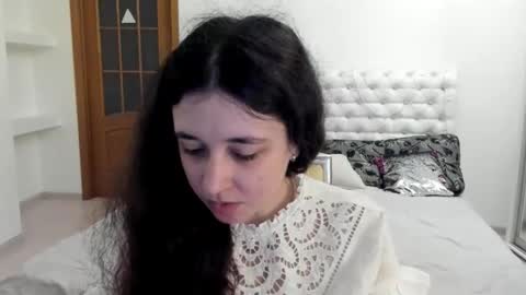 Kate online show from 11.12.25