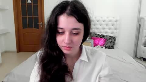 Kate online show from 11.27.25