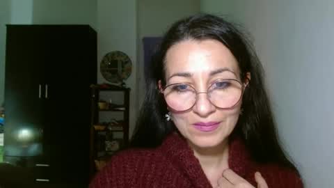 GinaONeon online show from 12.19.24