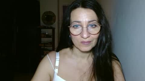 GinaONeon online show from 12.30.24