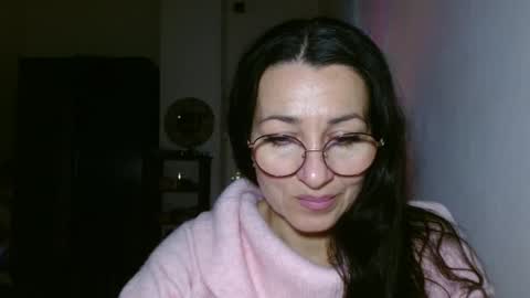 GinaONeon online show from 01.17.25