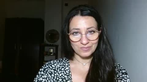 GinaONeon online show from 03.08.25
