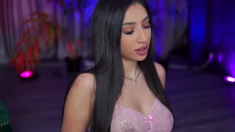 Gina online show from 10.04.25