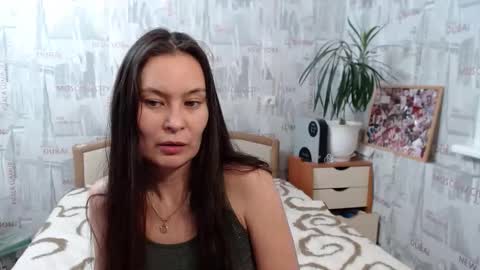 Snapshot of ginaxsoulah__ chatting on 10.25.25 ginaxsoulah online show from 10.25.25