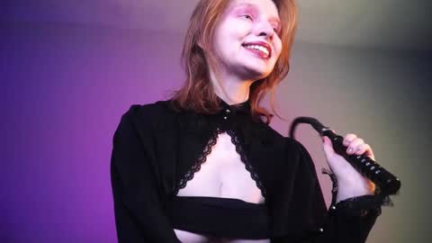        im expecting 350 thumbs up on my altar   online show from 12.21.24