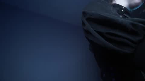        im expecting 350 thumbs up on my altar   online show from 03.03.25