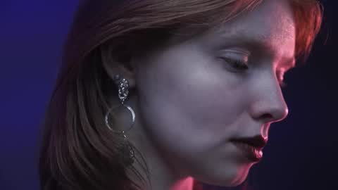        im expecting 350 thumbs up on my altar   online show from 11.19.25