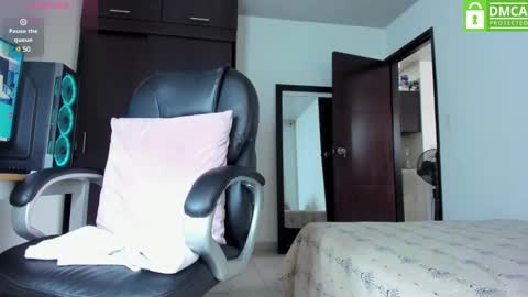 Snapshot of ginger_smil chatting on 02.10.25 Diana online show from 02.10.25